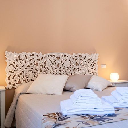 לצ'ה La Pigna Bianca Suites מראה חיצוני תמונה