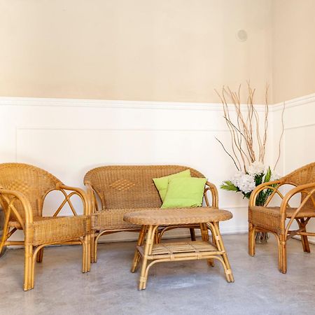לצ'ה La Pigna Bianca Suites מראה חיצוני תמונה