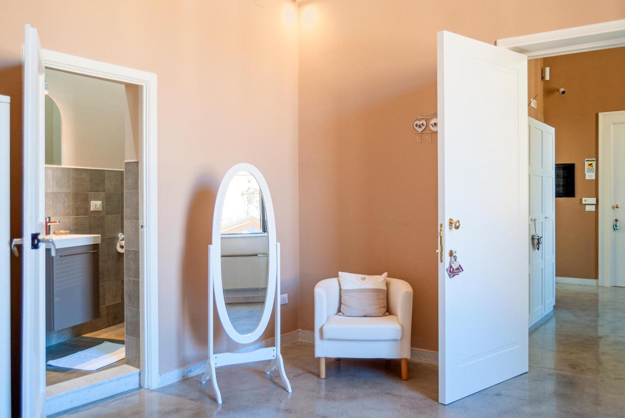 לצ'ה La Pigna Bianca Suites מראה חיצוני תמונה
